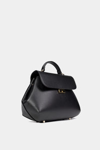bolso de piel estilo prada