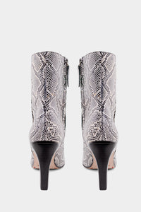 Halle Black White Snake