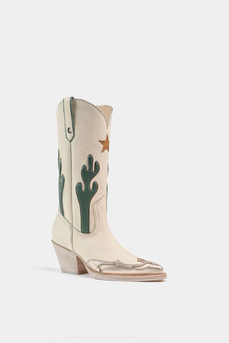 Fashion western leather boots with 3d design