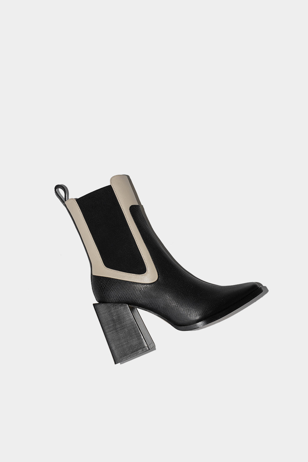 botas del piel de mujer estilo cuadra