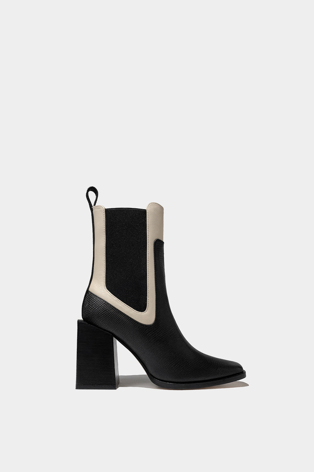 bota de mujer de piel