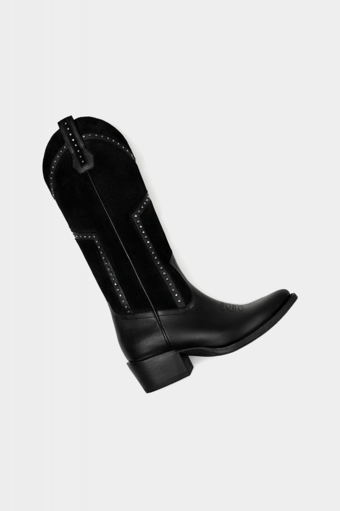 botas negras de piel y gamuza