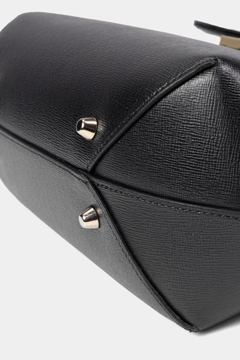 bolsa de piel con acabado saffino