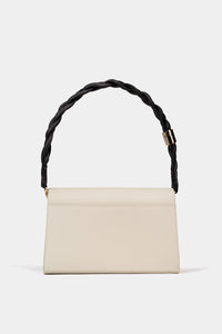 bolsa de piel inspirada en coco chanel 