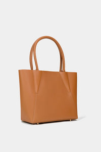 bolsa de diseñador color cognac